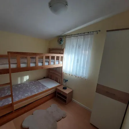 Apartment Piskoric *