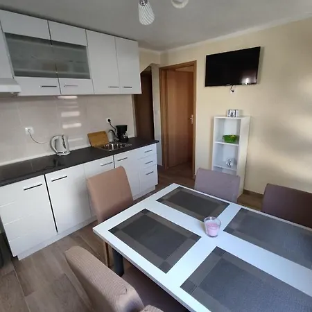 Apartment Piskoric *
